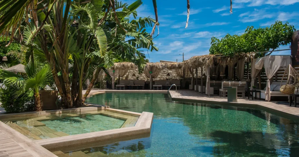 exotic-swimming-pool-1920x1280-1-1030x542 exotic-swimming-pool-1920x1280-1-1030x542